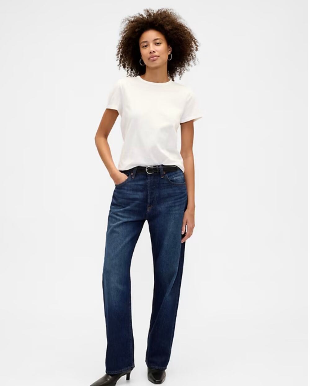 NWT GAP Relaxed Straight Leg Denim Jeans Button Fly Women's 8 Long Dark Wash